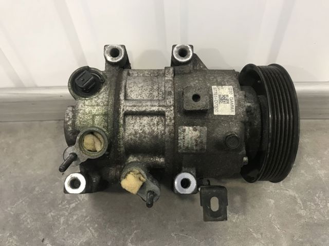 Насос кондиционера 97701D7300 HYUNDAI