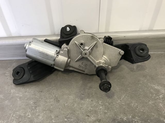 98700D9000 HYUNDAI Моторчик заднего дворника купить в Николаев
