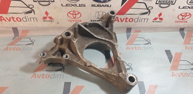 112318H800 NISSAN Кронштейн подушки (опоры) двигателя правой купить в Винница