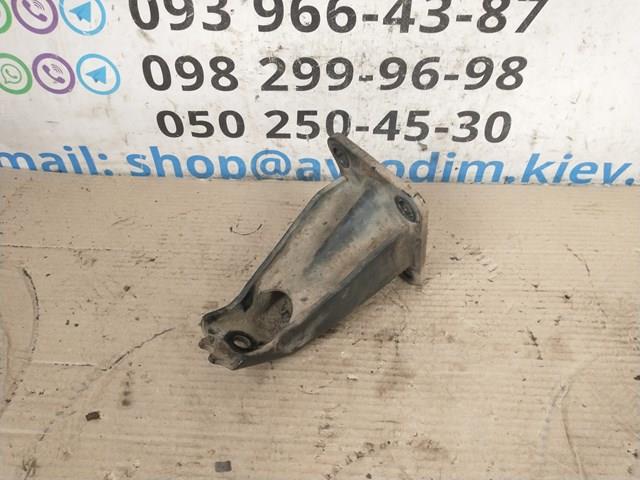 11233EB300 Кронштейн подушки (опоры) двигателя левой купить Ровно