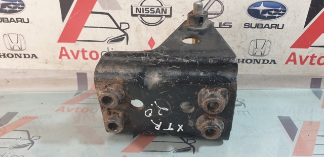 113328H300 NISSAN Кронштейн подушки (опоры) двигателя задней купить в Чернигов