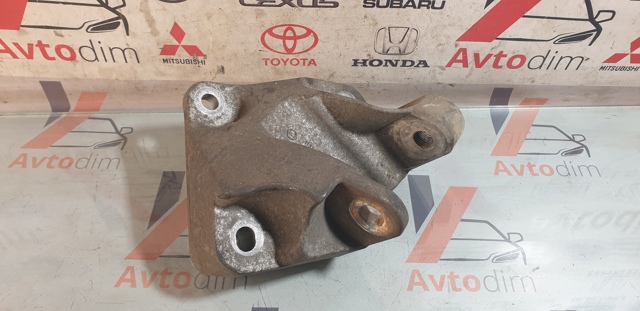 Кронштейн подушки (опоры) двигателя, задней 11332JD700 NISSAN