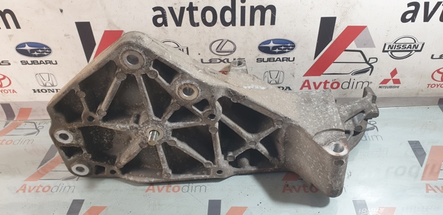 11910EB300 NISSAN Кронштейн компрессора кондиционера купить в Сумы