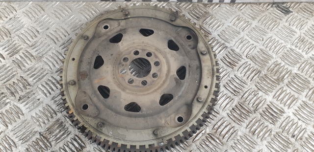 Маховик сцепления 12331EB300 NISSAN