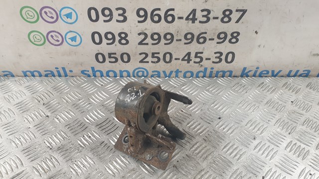 Левая подушка двигателя 1237202140 TOYOTA