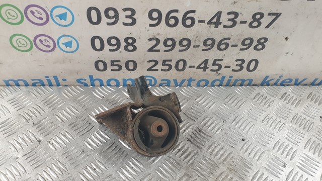 TOYOTA 1237202140 Левая подушка двигателя в наличии Житомир