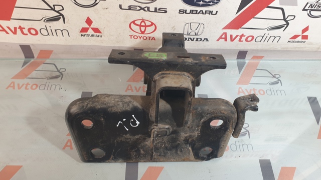 TOYOTA 1237226050 Левая подушка двигателя в наличии Сумы
