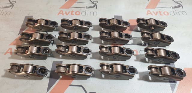 1325700Q0A NISSAN Коромысло клапана (рокер) купить в Кривой Рог