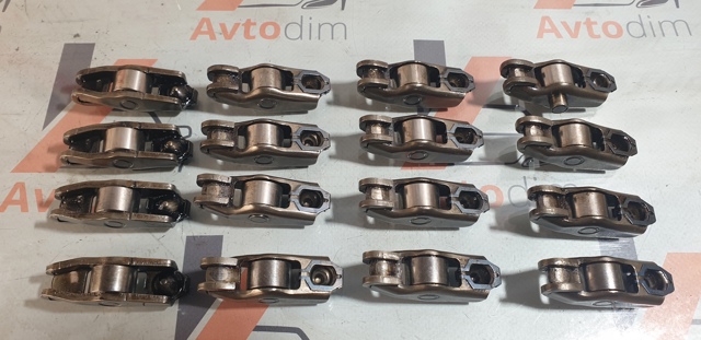 NISSAN 1325700Q0A Коромысло в наличии Хмельницкий