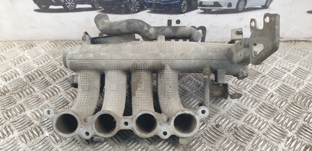 NISSAN 140108H310 Коллектор впускной верхний в наличии Тернополь