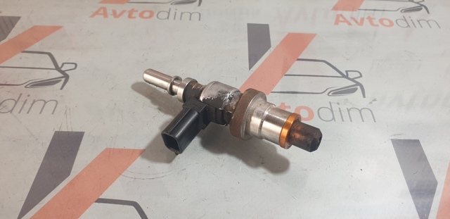 1475800QAA NISSAN Топливные форсунки купить в Киев