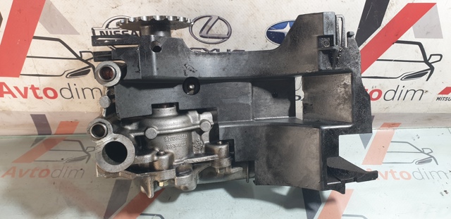 Насос масляный 1501000Q1F NISSAN