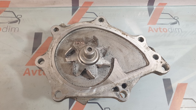 Помпа Toyota RAV4