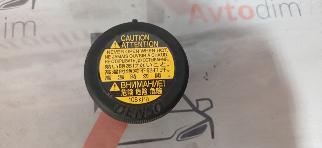 TOYOTA 1647537010 Крышка (пробка) расширительного бачка в наличии Винница