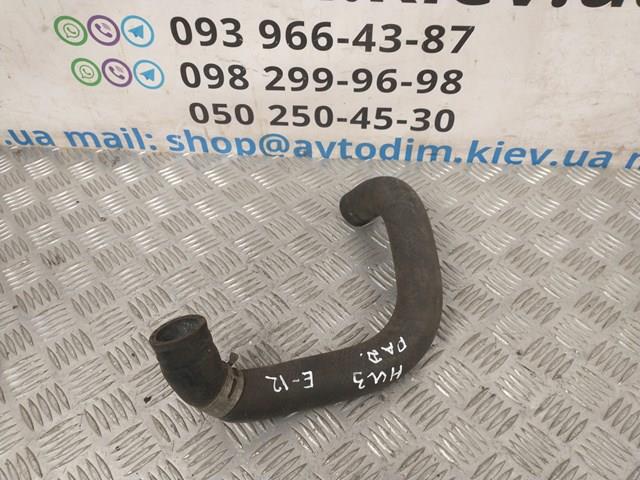 Нижний патрубок радиатора 1657222070 TOYOTA