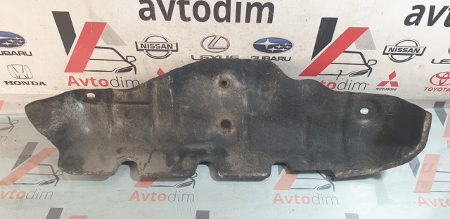 Защита (тепловой экран) выпускного коллектора 165904N100 NISSAN