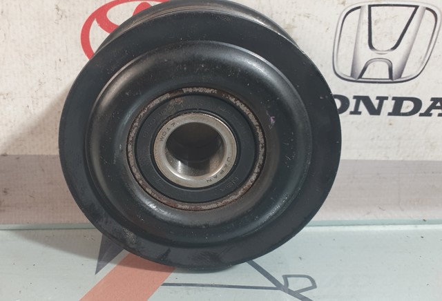 TOYOTA 1660426011 Паразитный ролик в наличии Ирпень