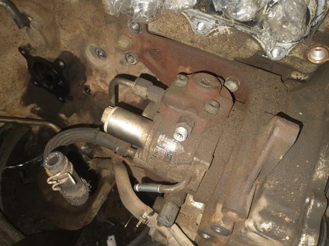 Насос топливный высокого давления (ТНВД) 167005X00B NISSAN