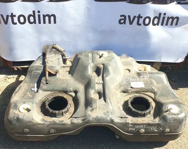 172028H300 NISSAN Бак топливный купить в Украина