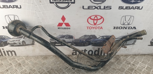 Шланг заливной горловины, топливного бака 172218H801 NISSAN