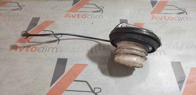 Пробка топливного бака 1725179921 NISSAN