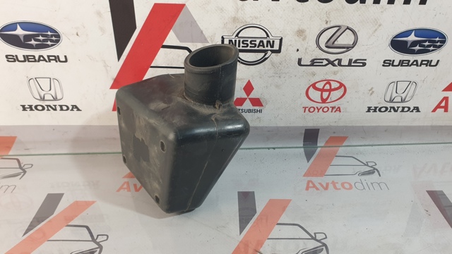 178940D010 TOYOTA Резонатор воздушного фильтра купить в Винница