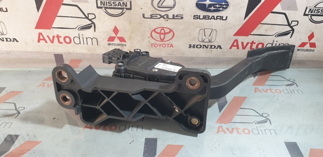 NISSAN 18002EB400 Педаль газа в наличии Ирпень