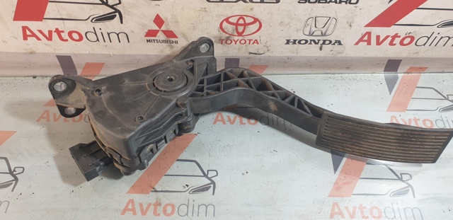 NISSAN 18002EB400 Педаль газа в наличии Житомир