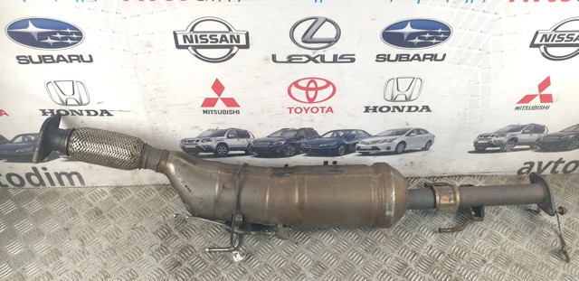 Приемная труба глушителя 200101KB0D NISSAN