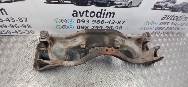 20100FA002 SUBARU Балка передней подвески (подрамник) купить в Чернигов