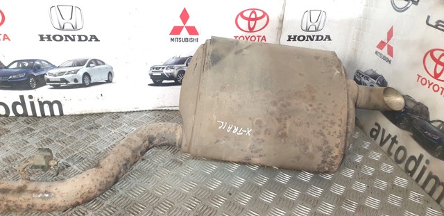 NISSAN 20100JG70A Глушитель, центральная и задняя часть в наличии Сумы