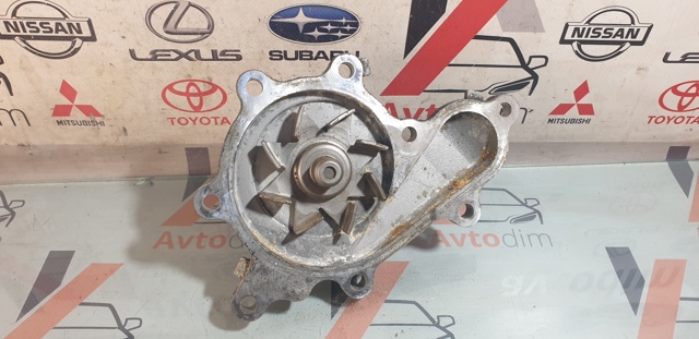 Помпа водяная, (насос) охлаждения Nissan Almera 2