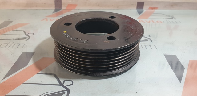 Шкив водяного насоса 2105100Q0A NISSAN