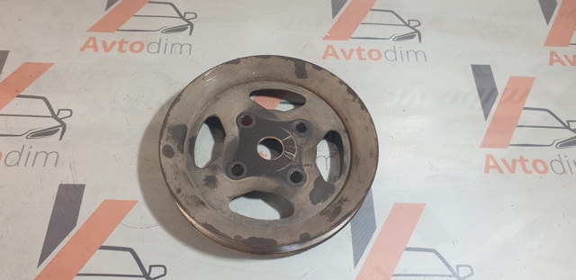 Шкив помпы водяного насоса 21051AD200 NISSAN