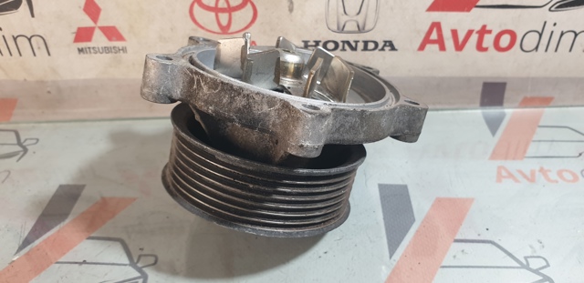 Водяной насос 21110AA700 SUBARU