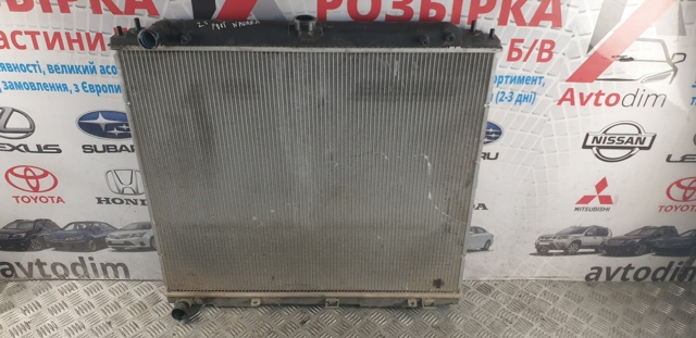 Радиатор системы охлаждения двигателя 21410EB30A NISSAN
