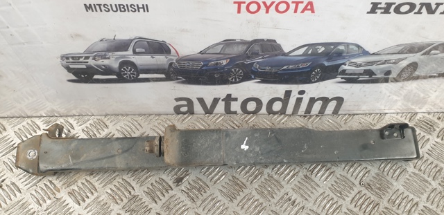 Кронштейн радиатора верхний, левый 21555EB30A NISSAN