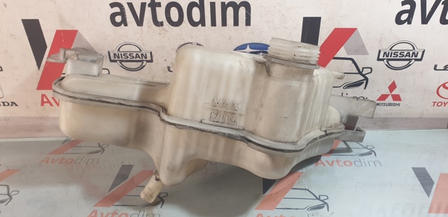 Водяной бачок системы охлаждения 217111KB0A NISSAN