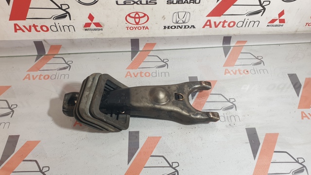 Вилка сцепления Honda Civic 6