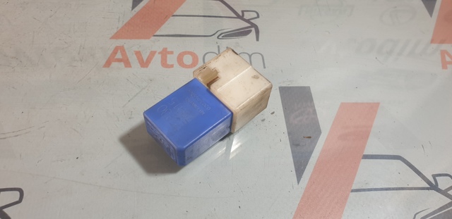 Реле противотуманной фары 2523079915 NISSAN
