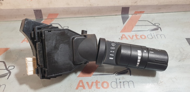 NISSAN 25260EA000 Правый подрулевой переключатель в наличии Винница