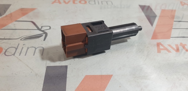 25300AT300 NISSAN Датчик включения стопсигнала купить в Ровно