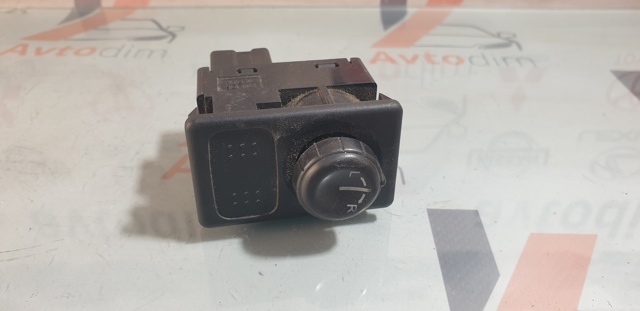 Блок управления зеркалами заднего вида, на торпедо 25570BM400 NISSAN