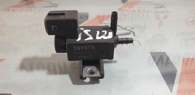Клапан соленоид регулирования заслонки EGR 258600R010 TOYOTA
