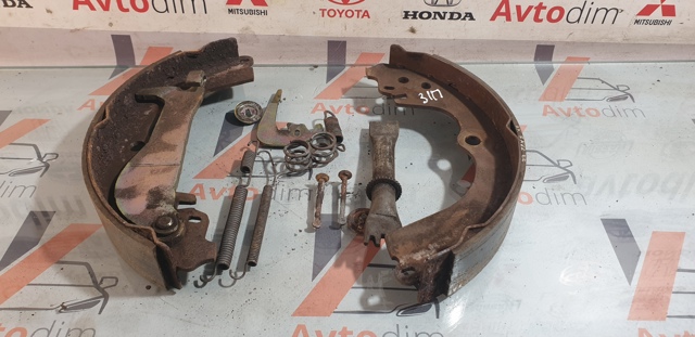 SUBARU 26298AA020 Колодки ручника в наличии Сумы