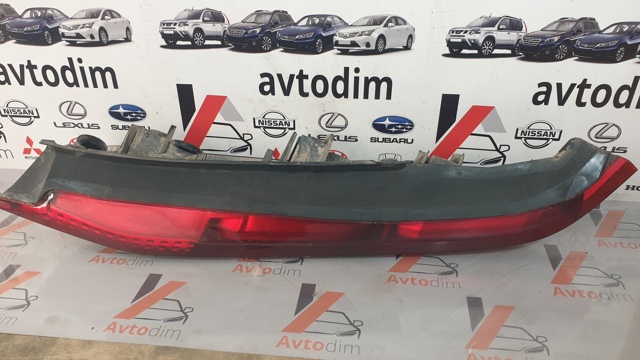 Задняя правая фара 265508H326 NISSAN