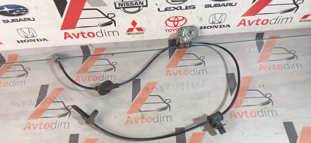 Датчик АБС (ABS) передний, правый 27540SG000 SUBARU