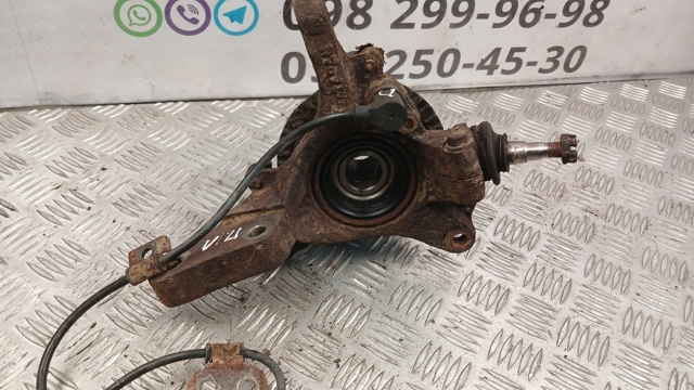 Цапфа передняя левая 28012AC050 SUBARU