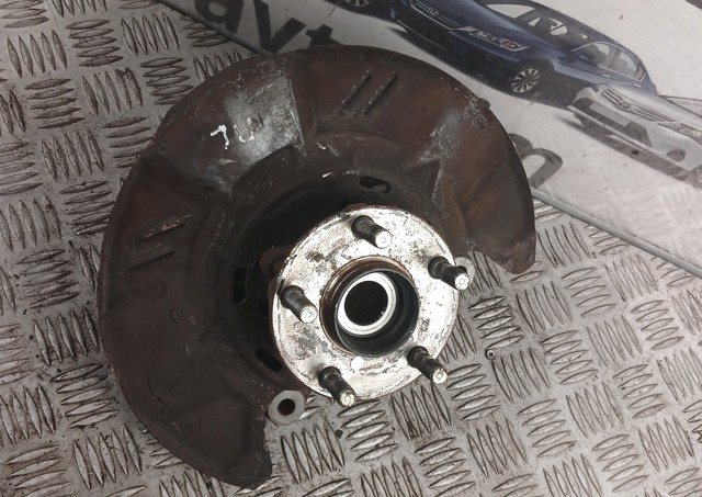 28313SC010 SUBARU Цапфа (поворотный кулак) передний левый купить в Киев