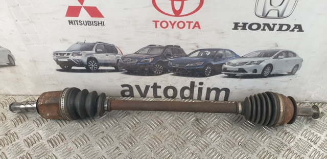 SUBARU 28321SG010 Полуось (привод) передняя в наличии Черновцы